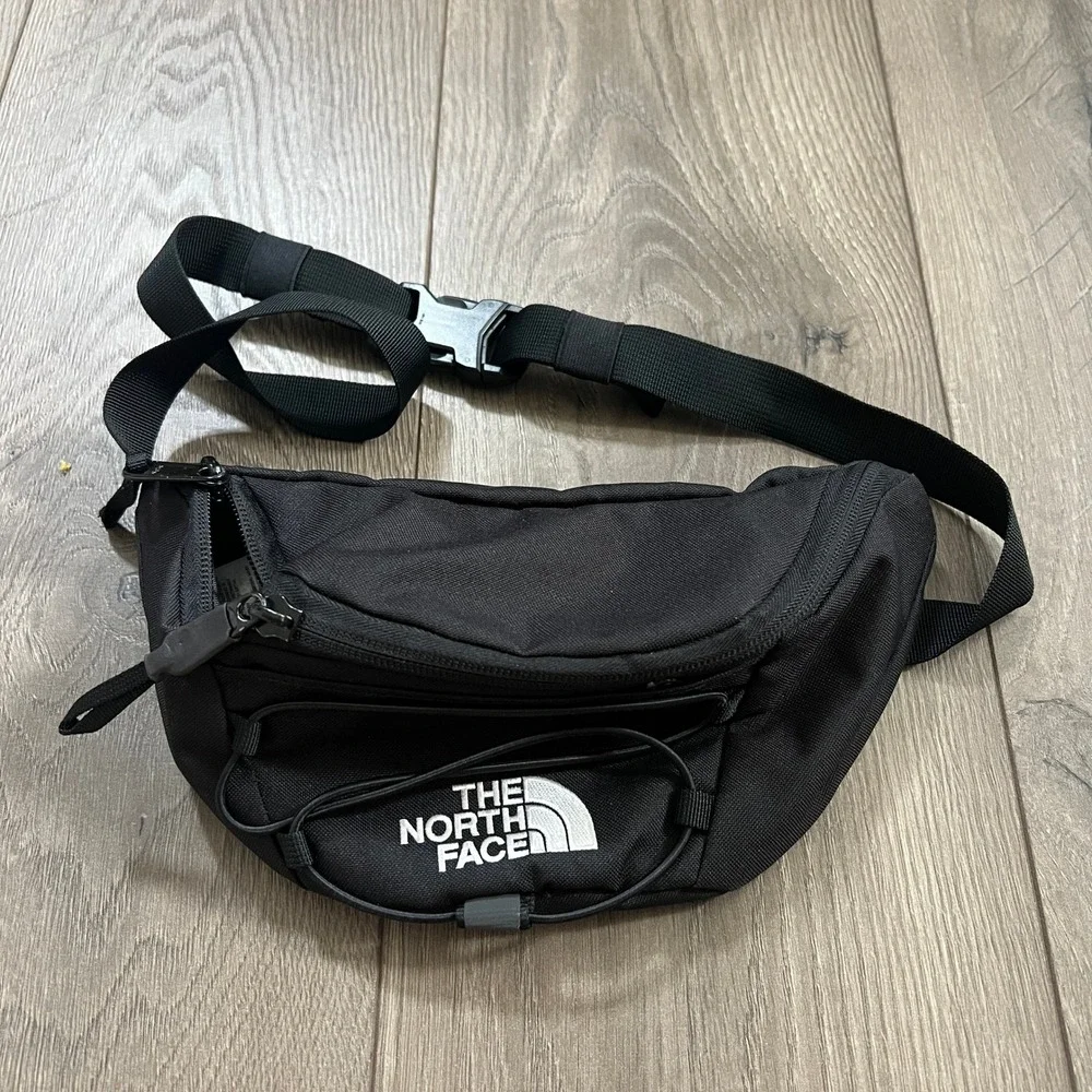 North Face Jester Lumbar pack black and white waist bag fanny pack
